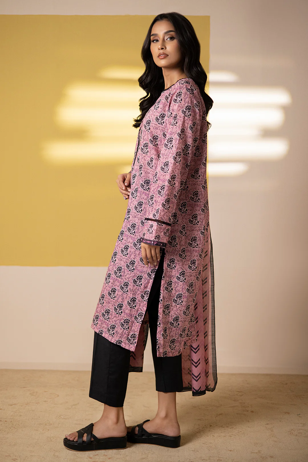 Kurta Dupatta - 1475 - Image 4