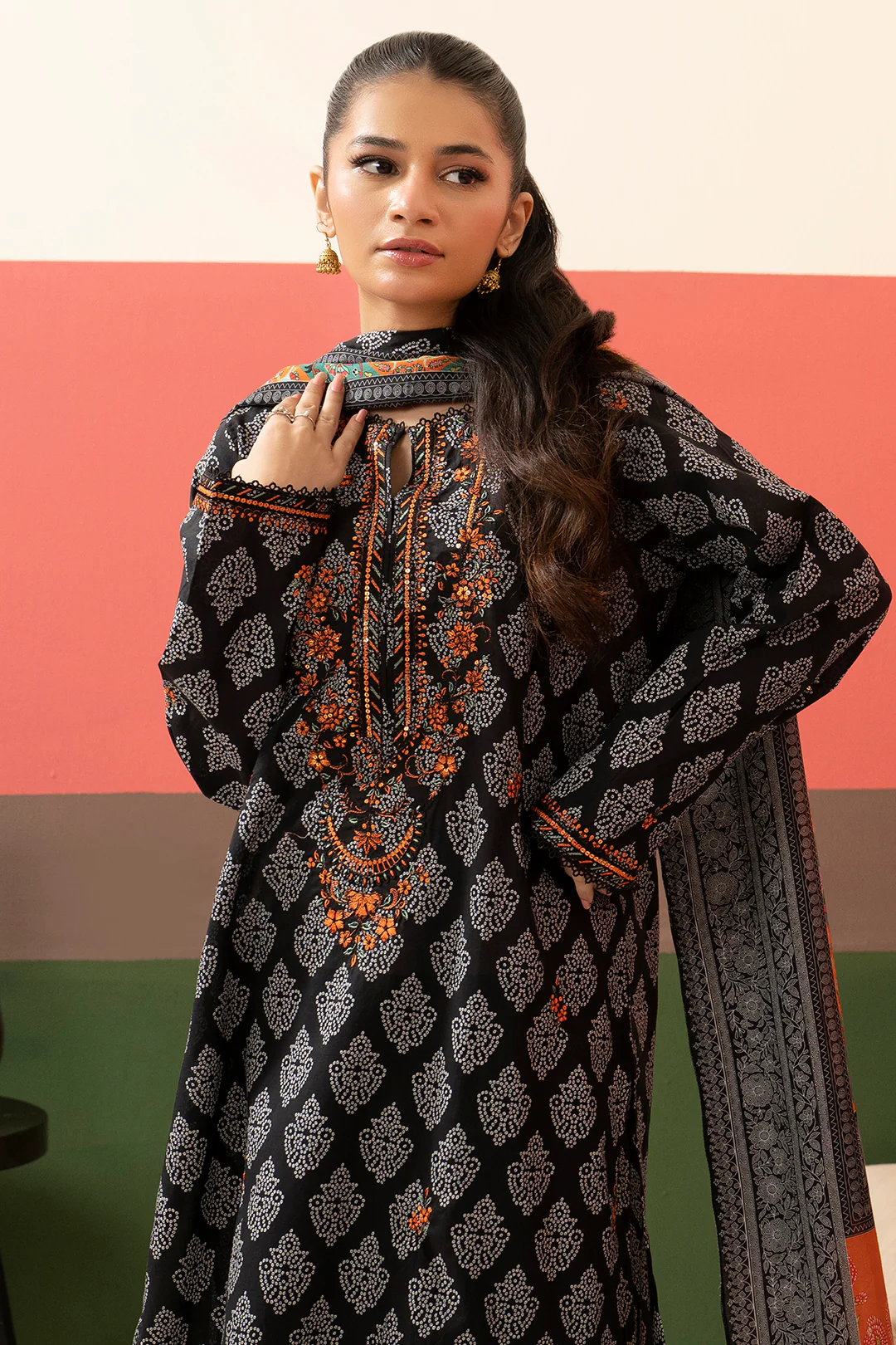 Embroidered Kurta Dupatta - 1506 - Image 3