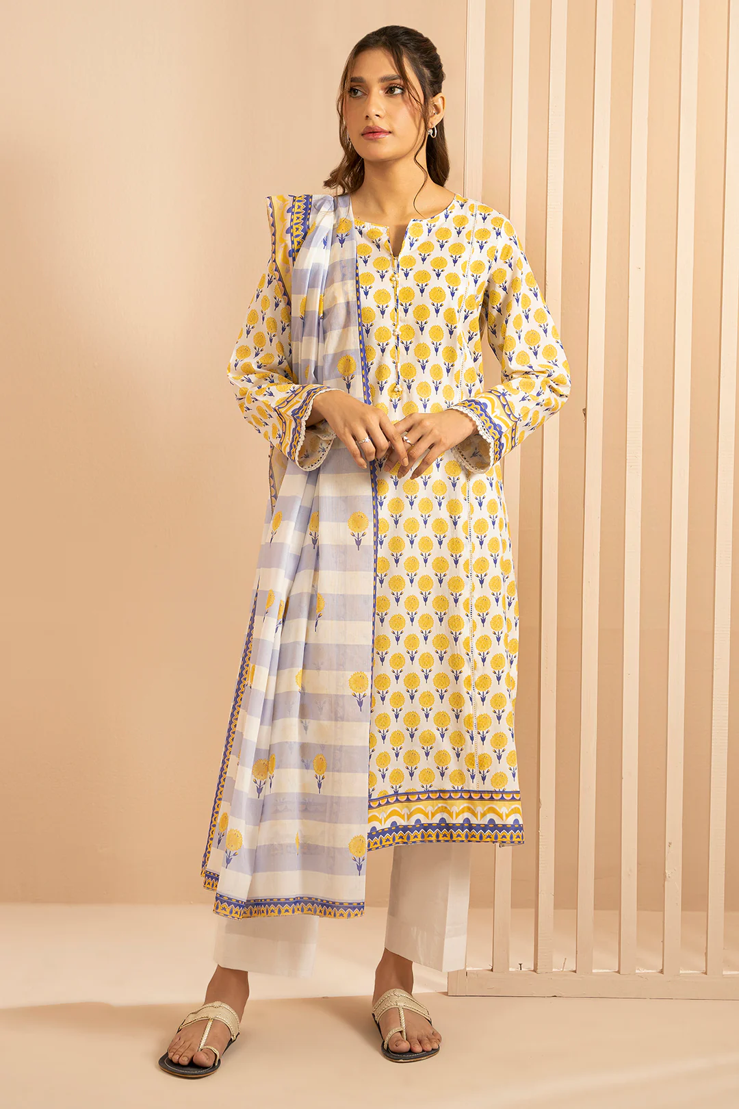 Kurta Dupatta - 1548 - Image 3