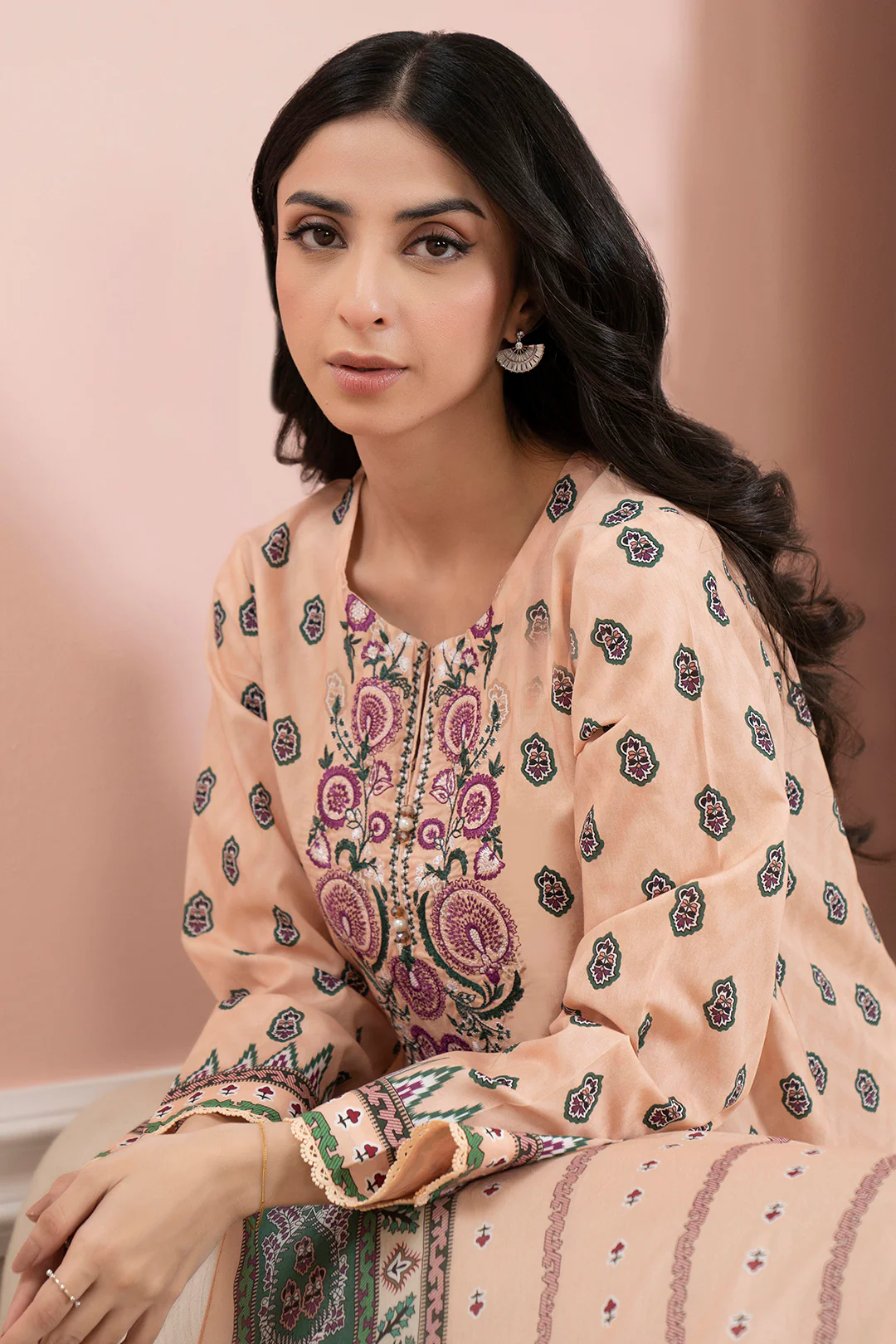 Embroidered Kurta Dupatta - 1551