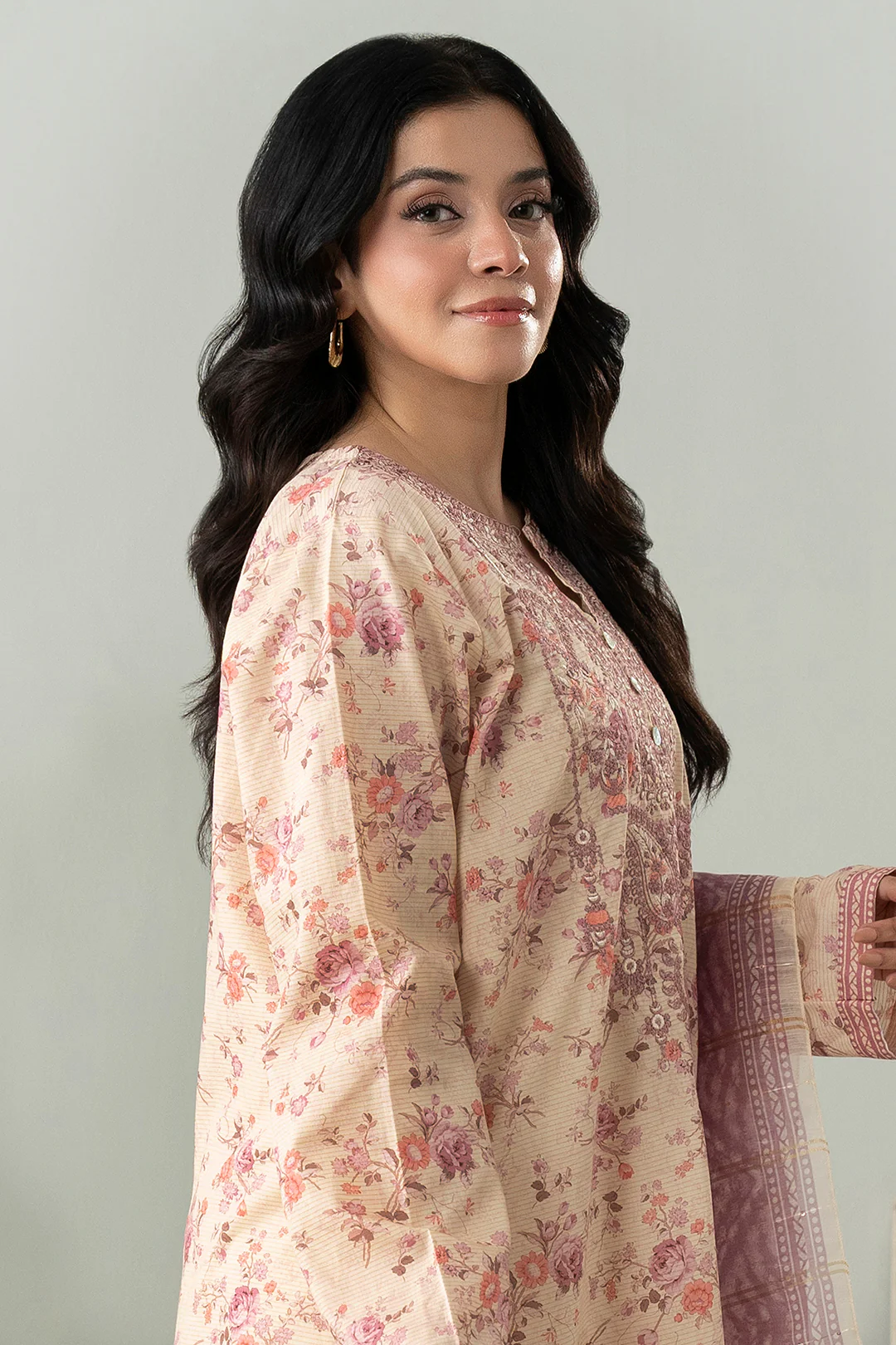 Embroidered Kurta Dupatta - 1672