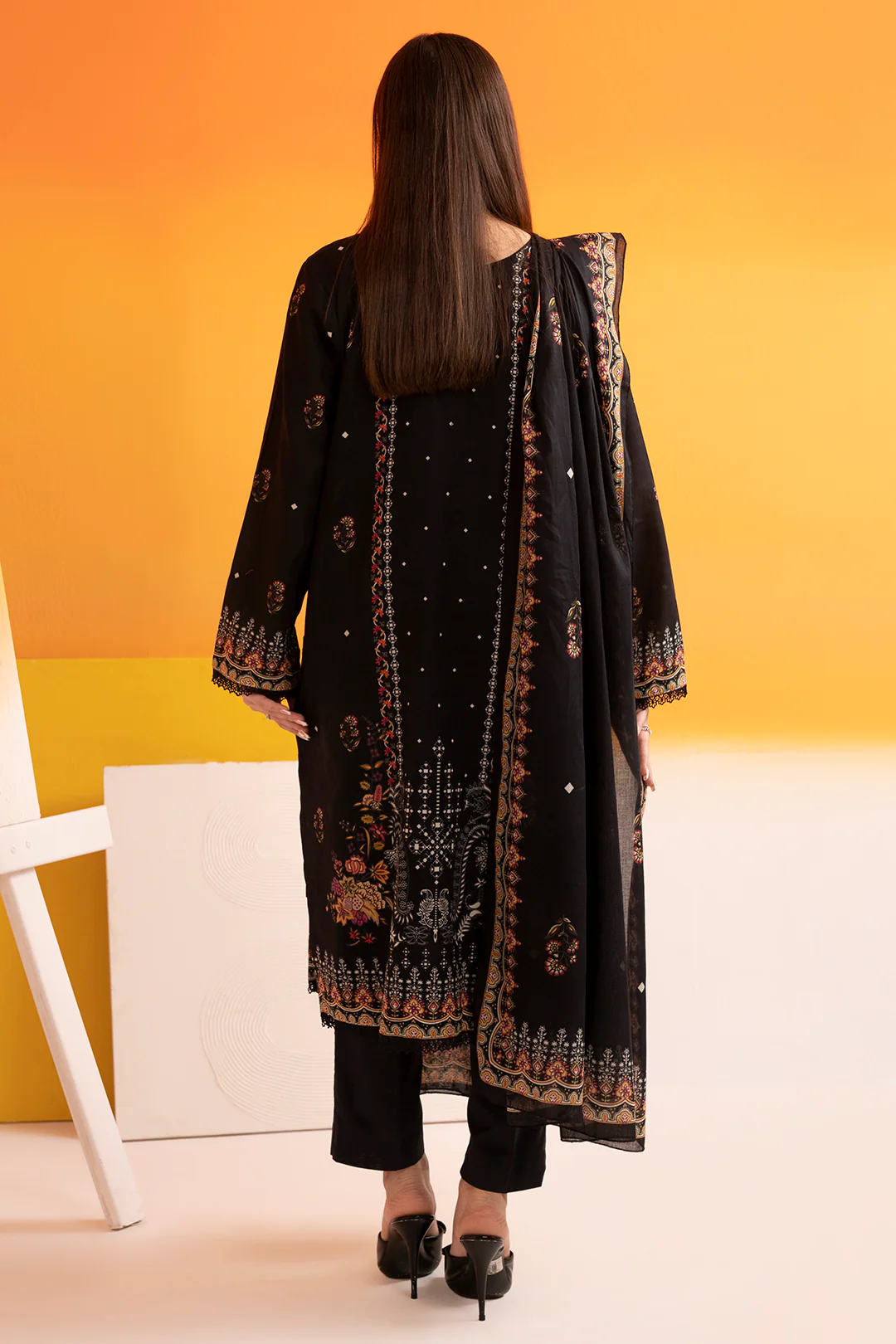 Kurta Dupatta - 1751 - Image 10