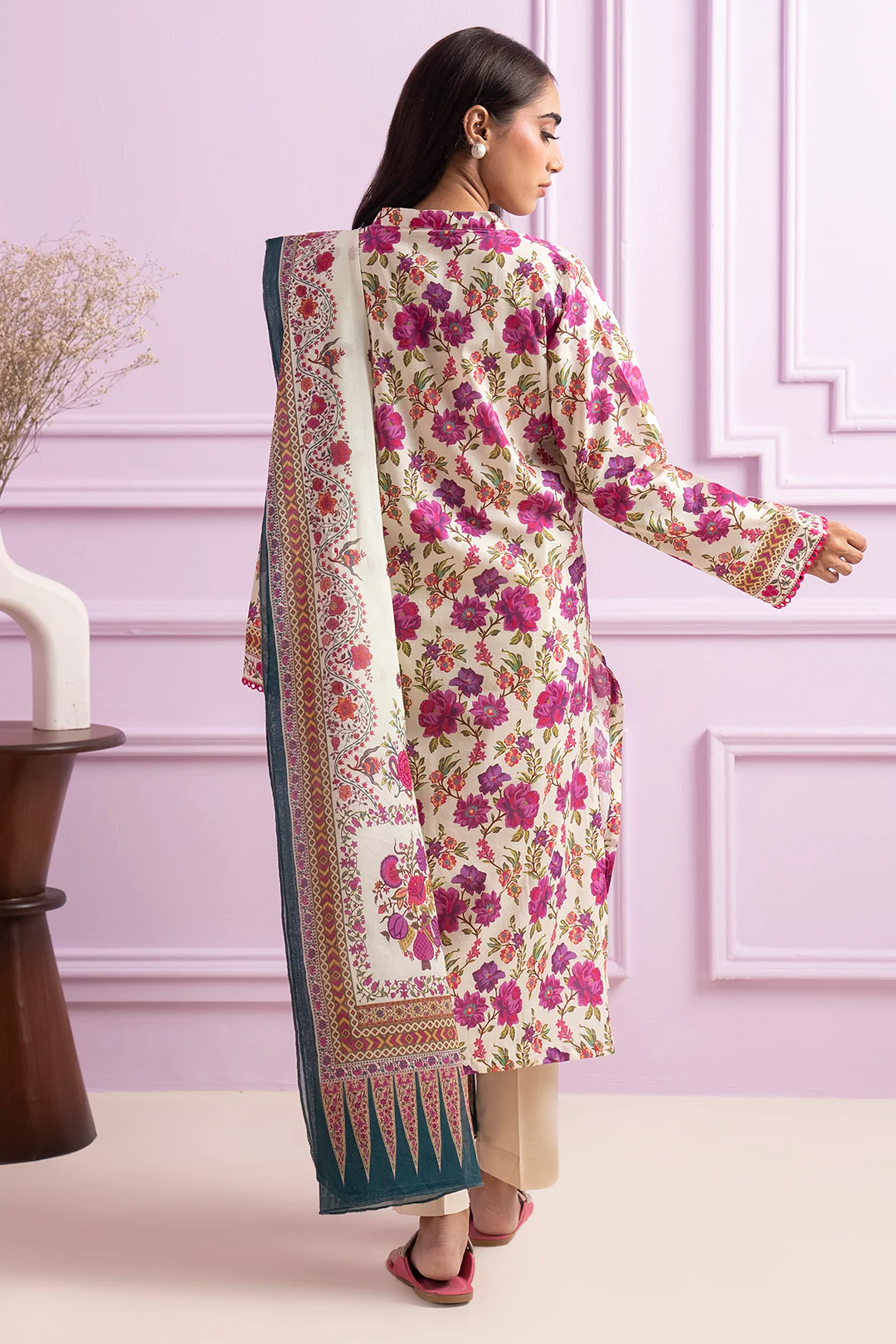 Kurta Dupatta - 1752 - Image 9
