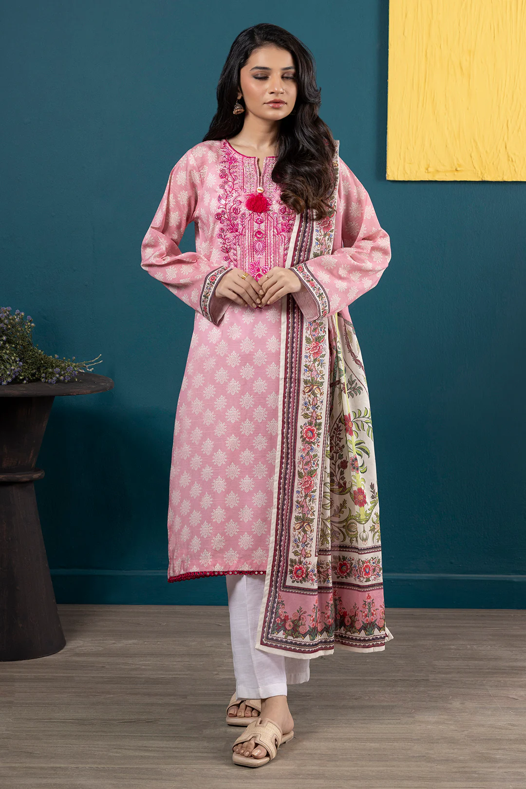 Kurta Dupatta - 1756 - Image 4