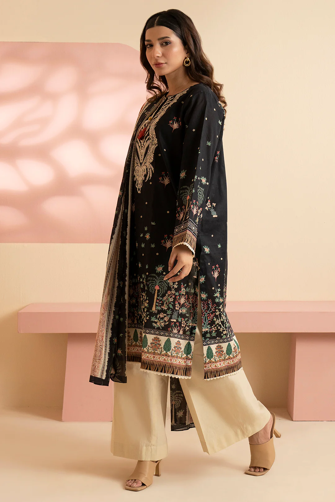 Embroidered Kurta Dupatta - 1808 - Image 5