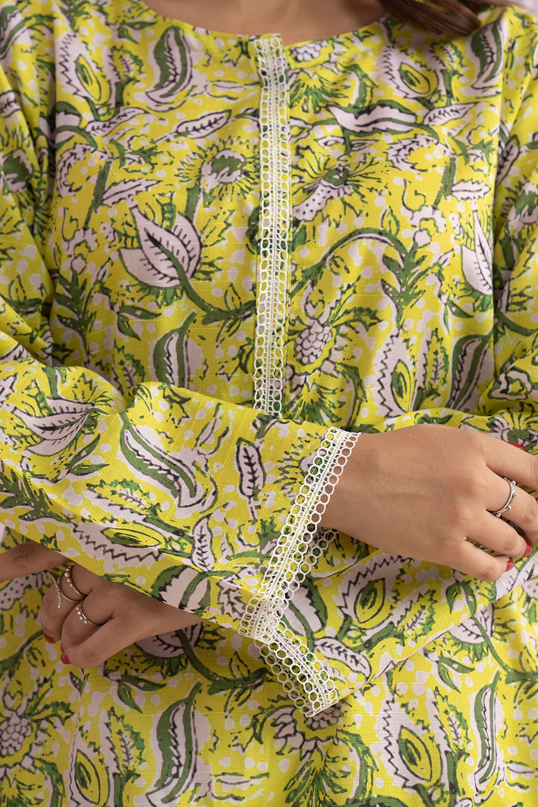 Kurta Dupatta - 1849 - Image 7