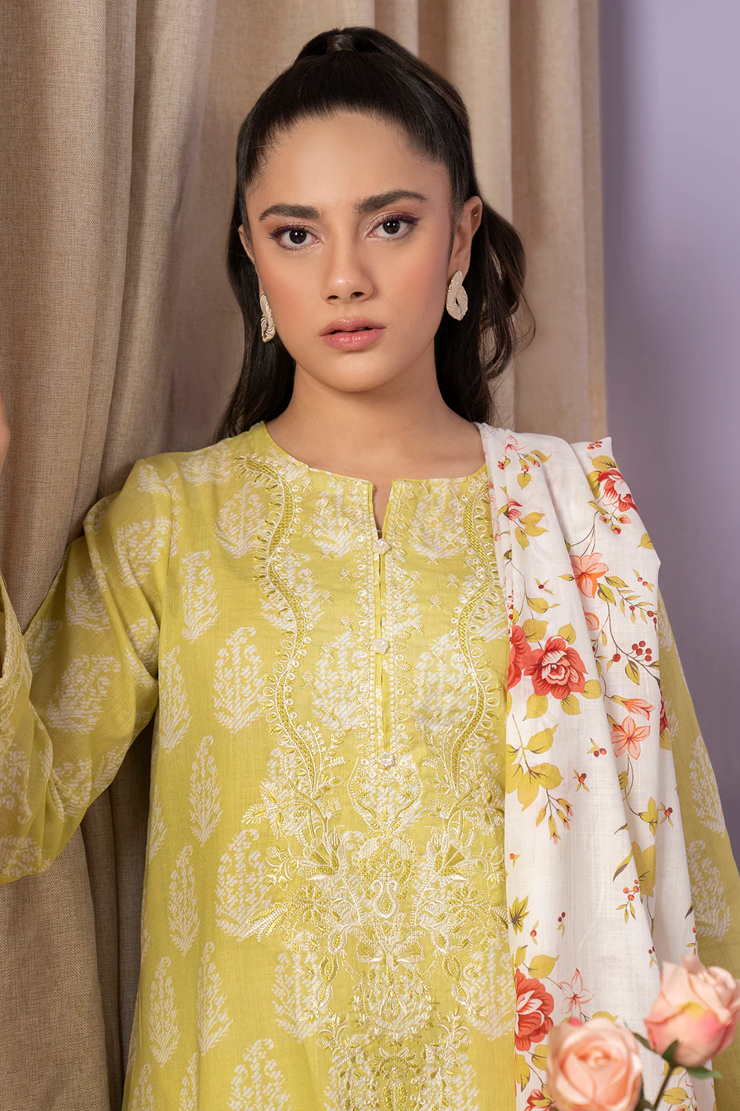 Embroidered Kurta Dupatta - 1903