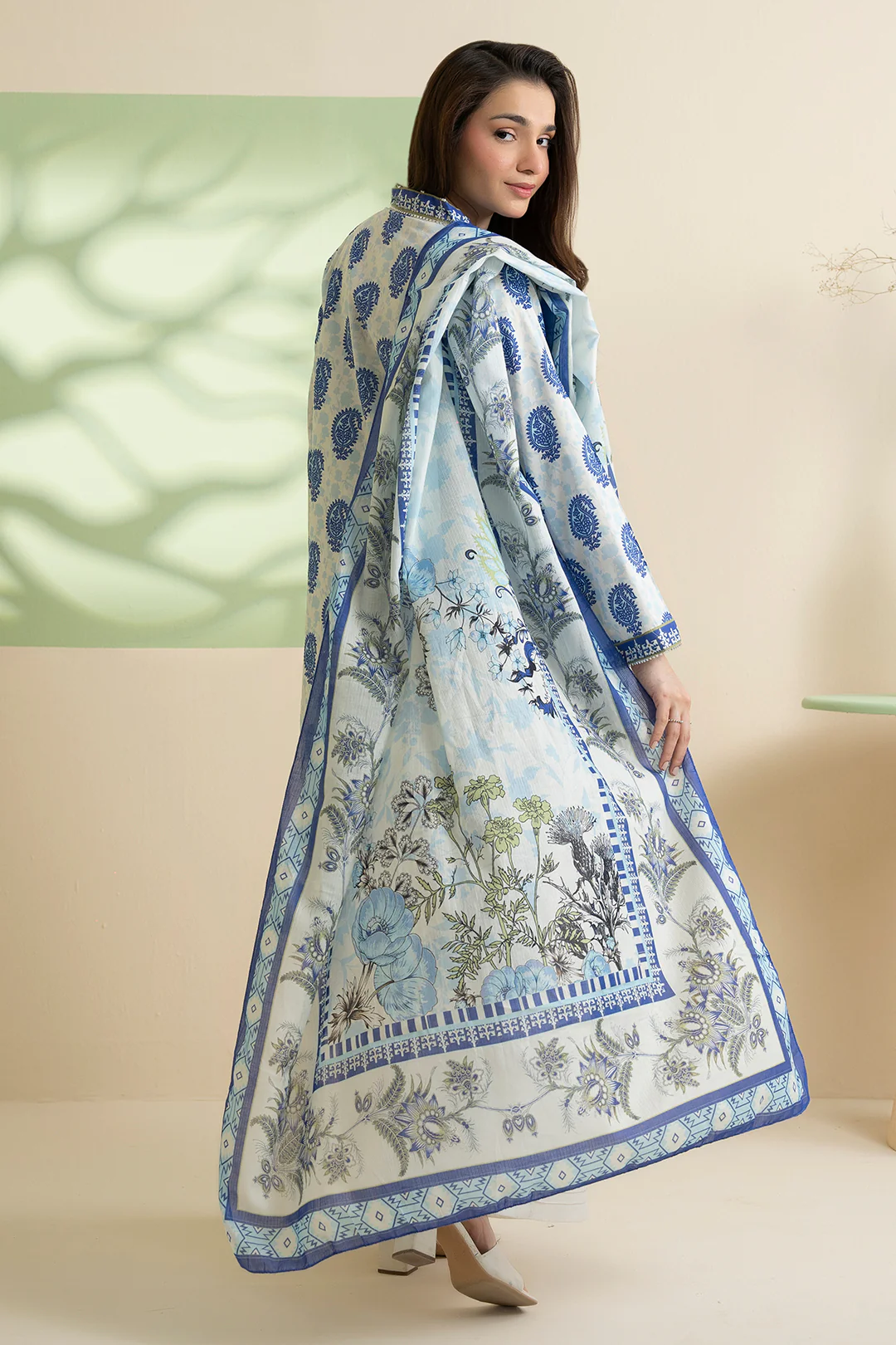 Kurta Dupatta - 1965 - Image 4