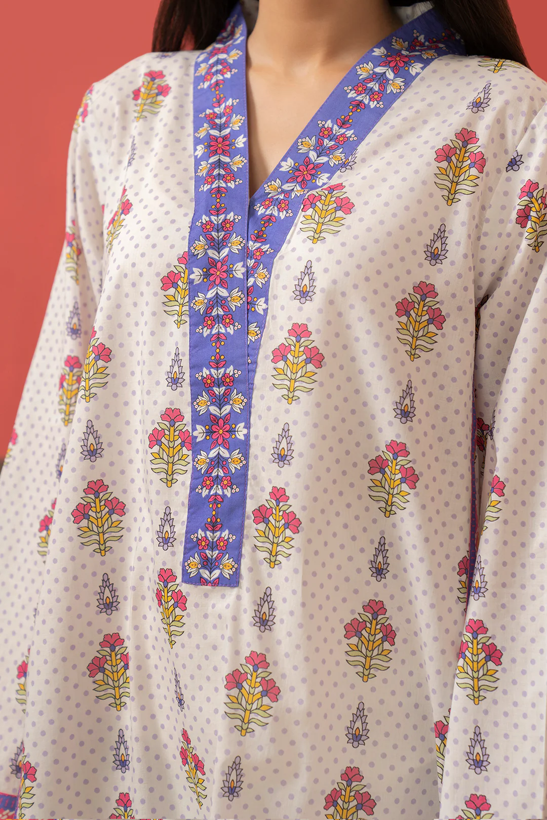 Kurta Dupatta - 1966 - Image 3