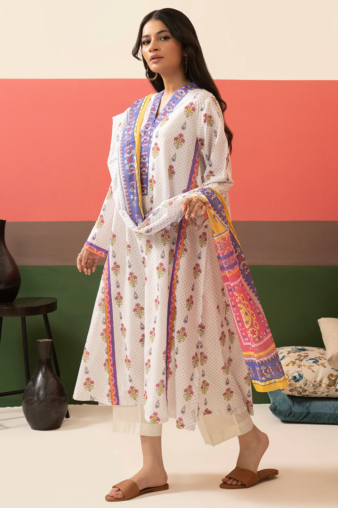 Kurta Dupatta - 1966 - Image 4