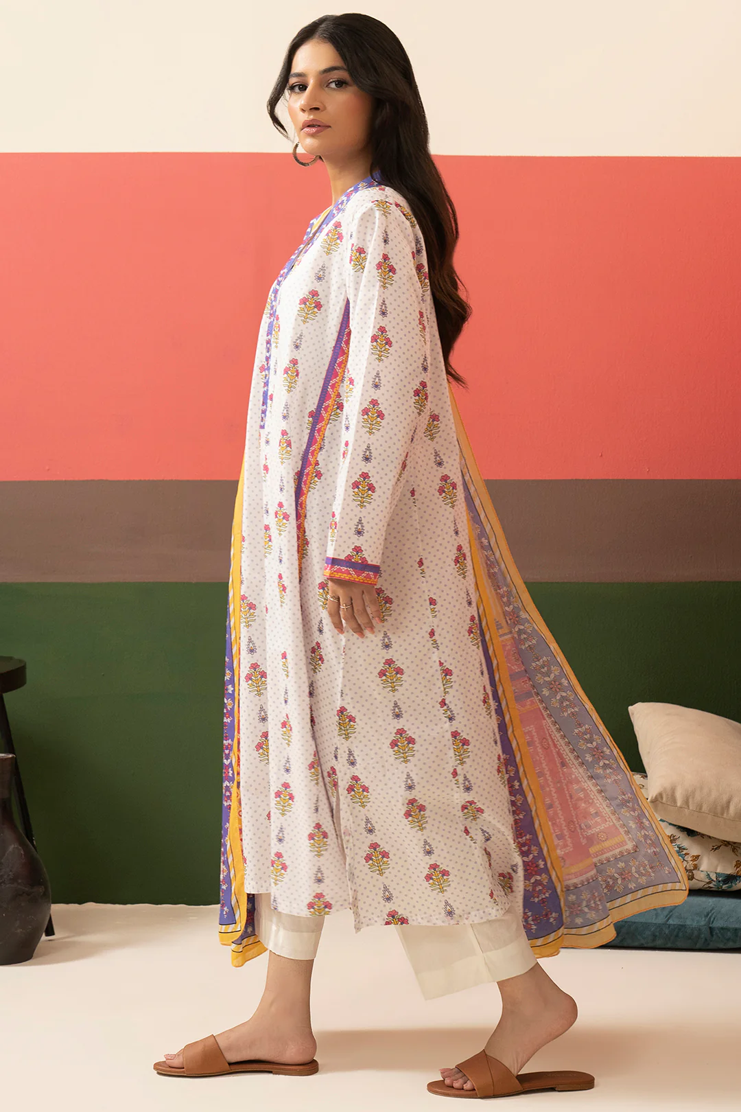 Kurta Dupatta - 1966 - Image 5
