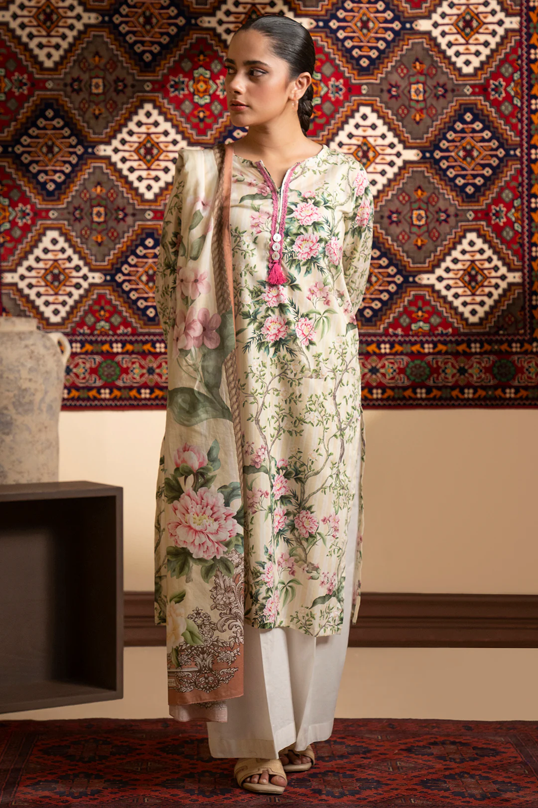 Kurta Dupatta - 1967 - Image 5