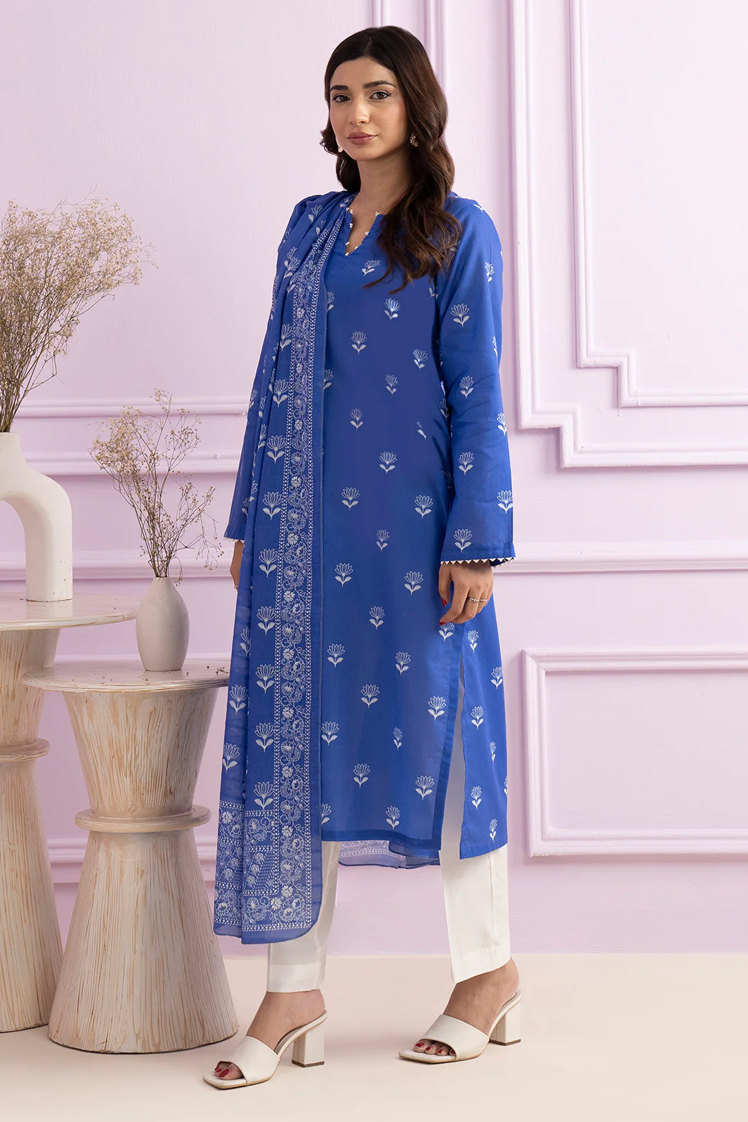 Embroidered Kurta Dupatta - 2040 - Image 3