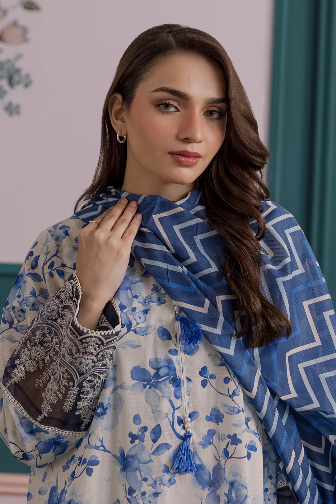 Embroidered Kurta Dupatta - 2233 - Image 2