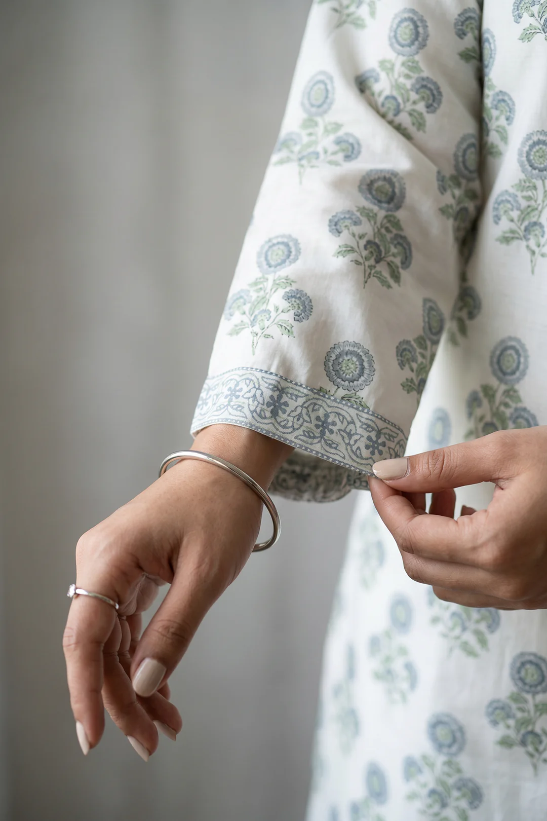Kurta Dupatta - 2402 - Image 6