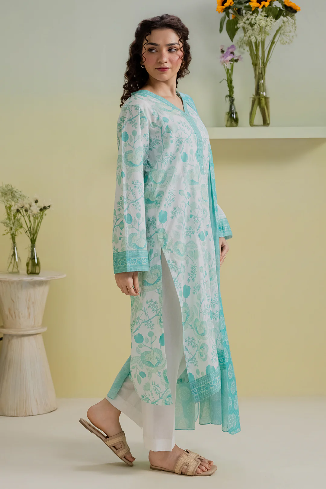 Kurta Dupatta - 2406 - Image 4