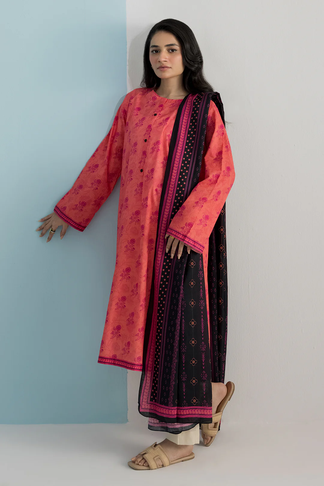 Kurta Dupatta - 2408 - Image 4