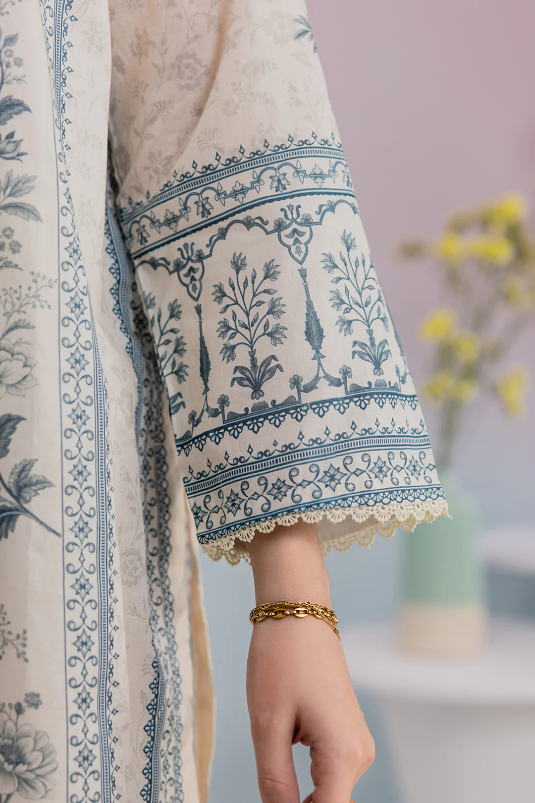 Kurta Dupatta - 2895 - Image 4
