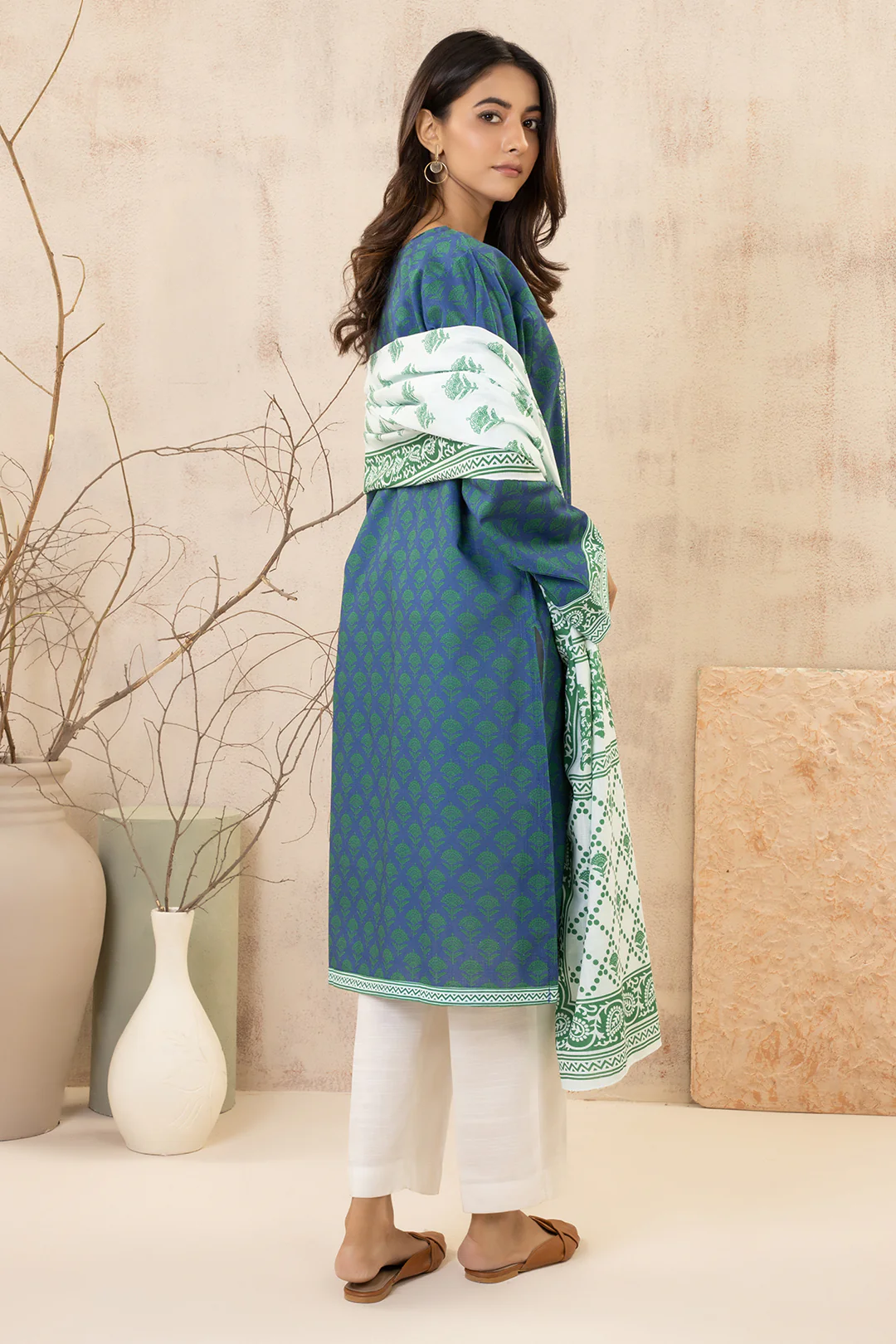 Embroidered Kurta Dupatta - 2935 - Image 3