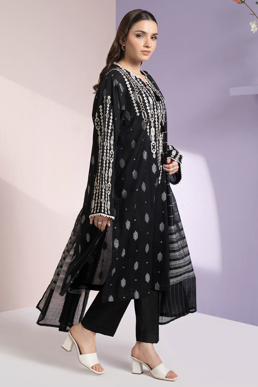 Embroidered Kurta Dupatta - 3349 - Image 6