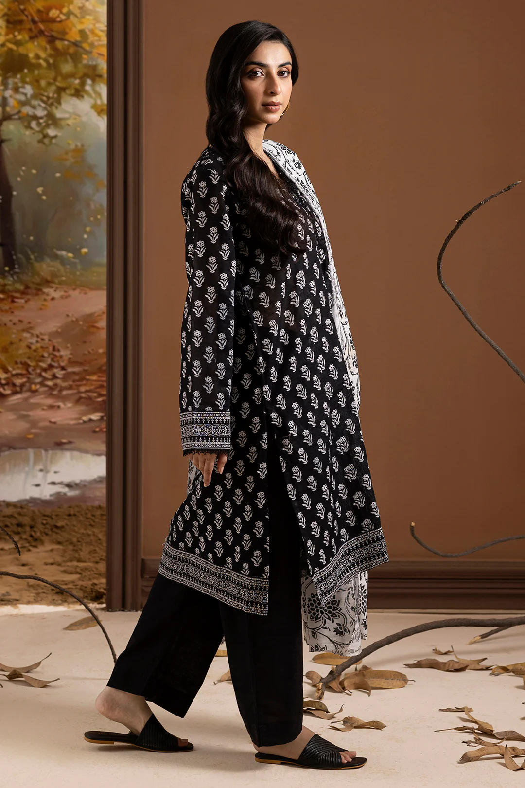 Kurta Dupatta - 2672 - Image 8