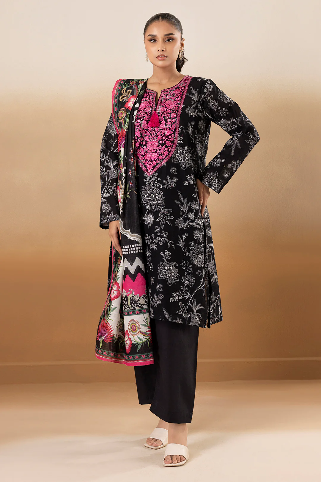 Embroidered Kurta Dupatta - 2771 - Image 2