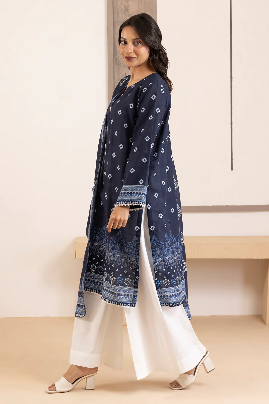 Kurta Dupatta - 2838 - Image 4