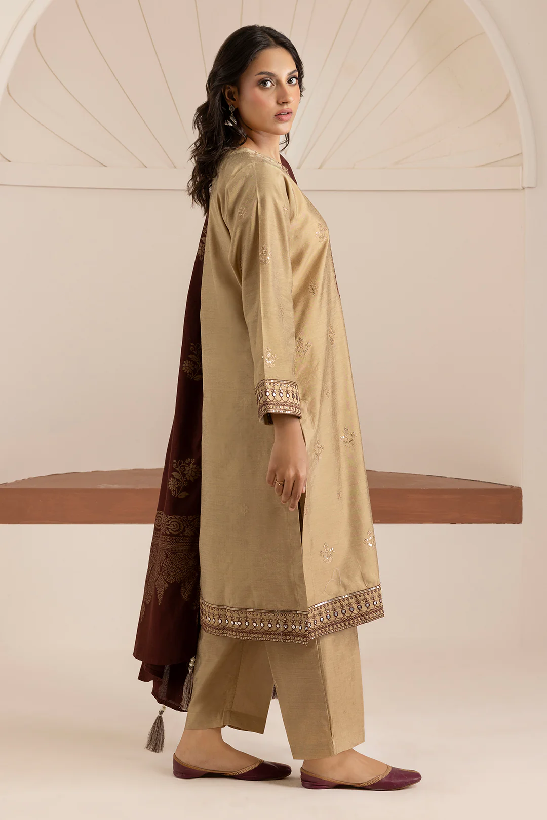 Embroidered Kurta Shawl Trouser - 3419 - Image 8
