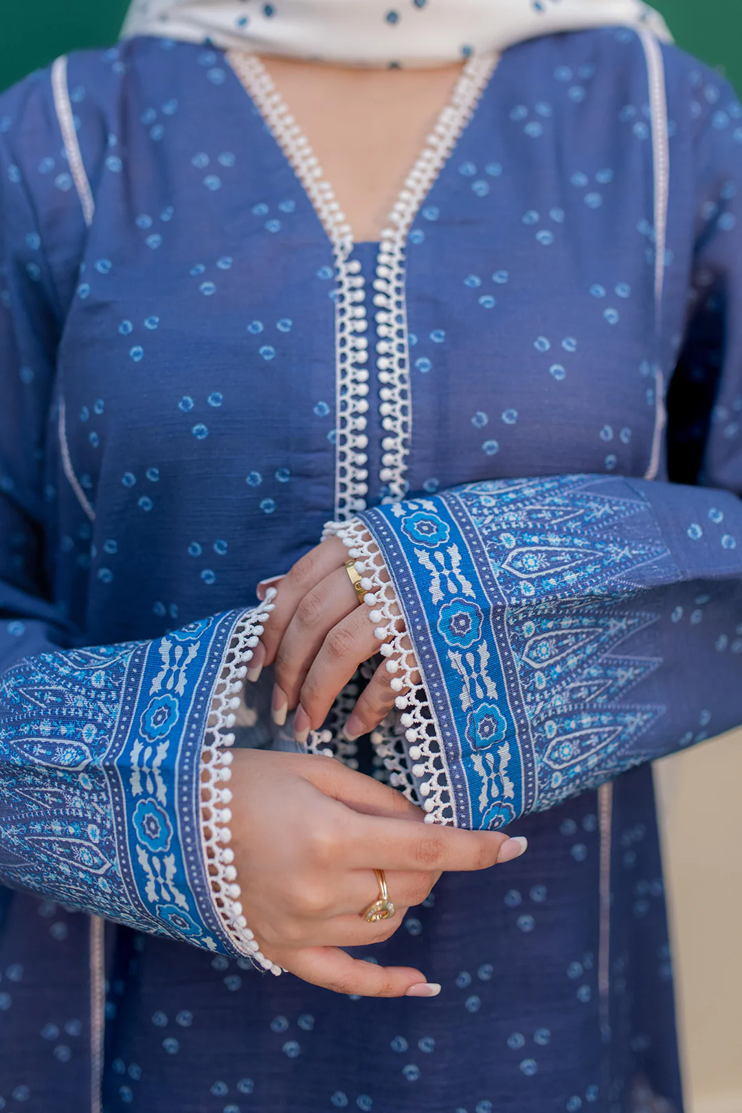 Kurta Shawl Trouser - 2945 - Image 3