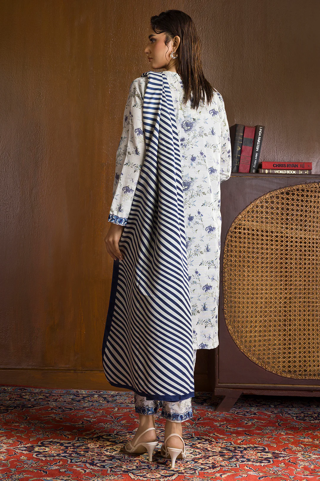 Embroidered Kurta Shawl Trouser - 3015 - Image 6
