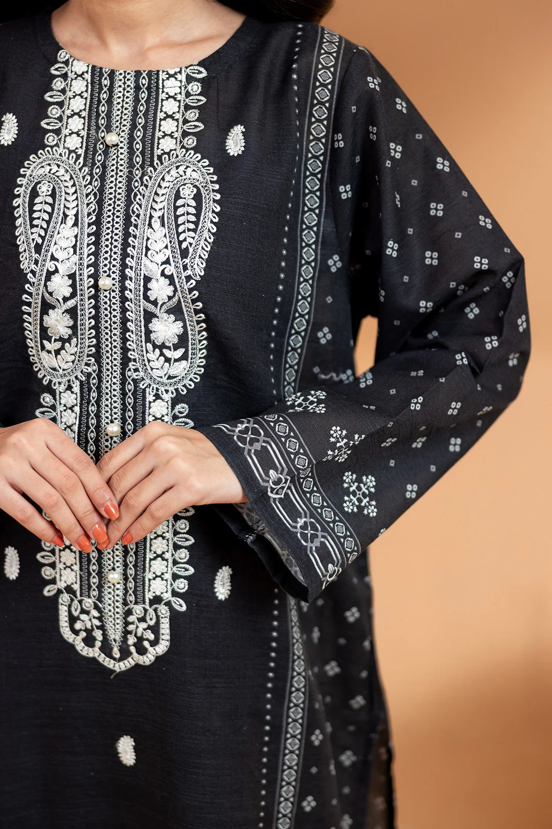 Embroidered Kurta Shawl Trouser - 3071 - Image 7