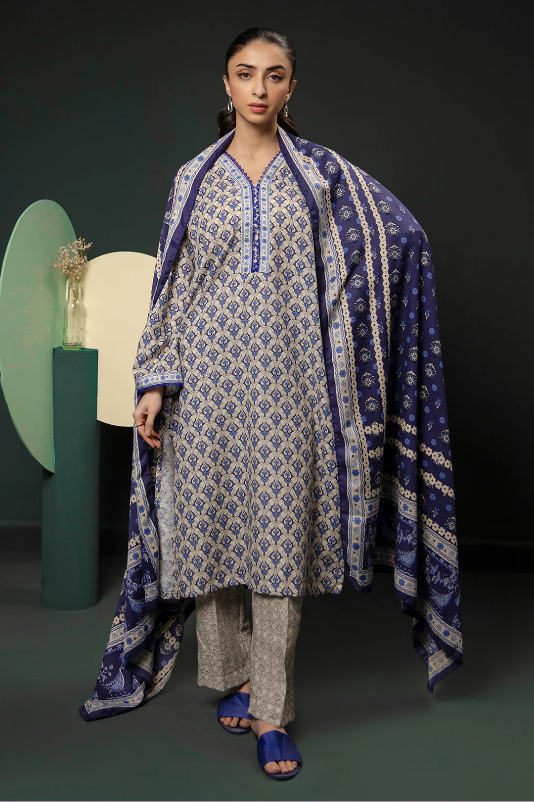Kurta Shawl Trouser - 3153 - Image 3