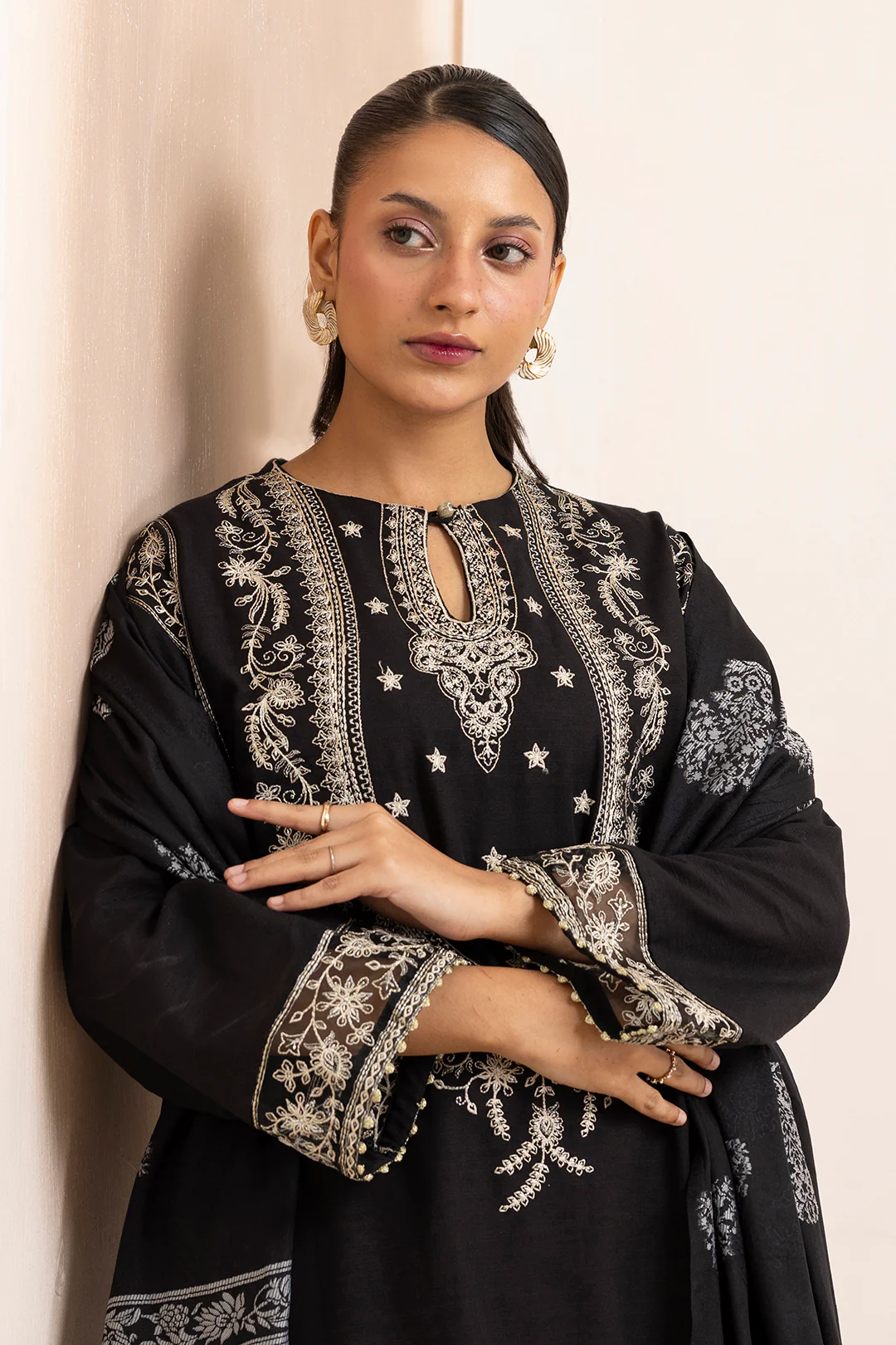 Embroidered Kurta Shawl Trouser - 3374 - Image 2
