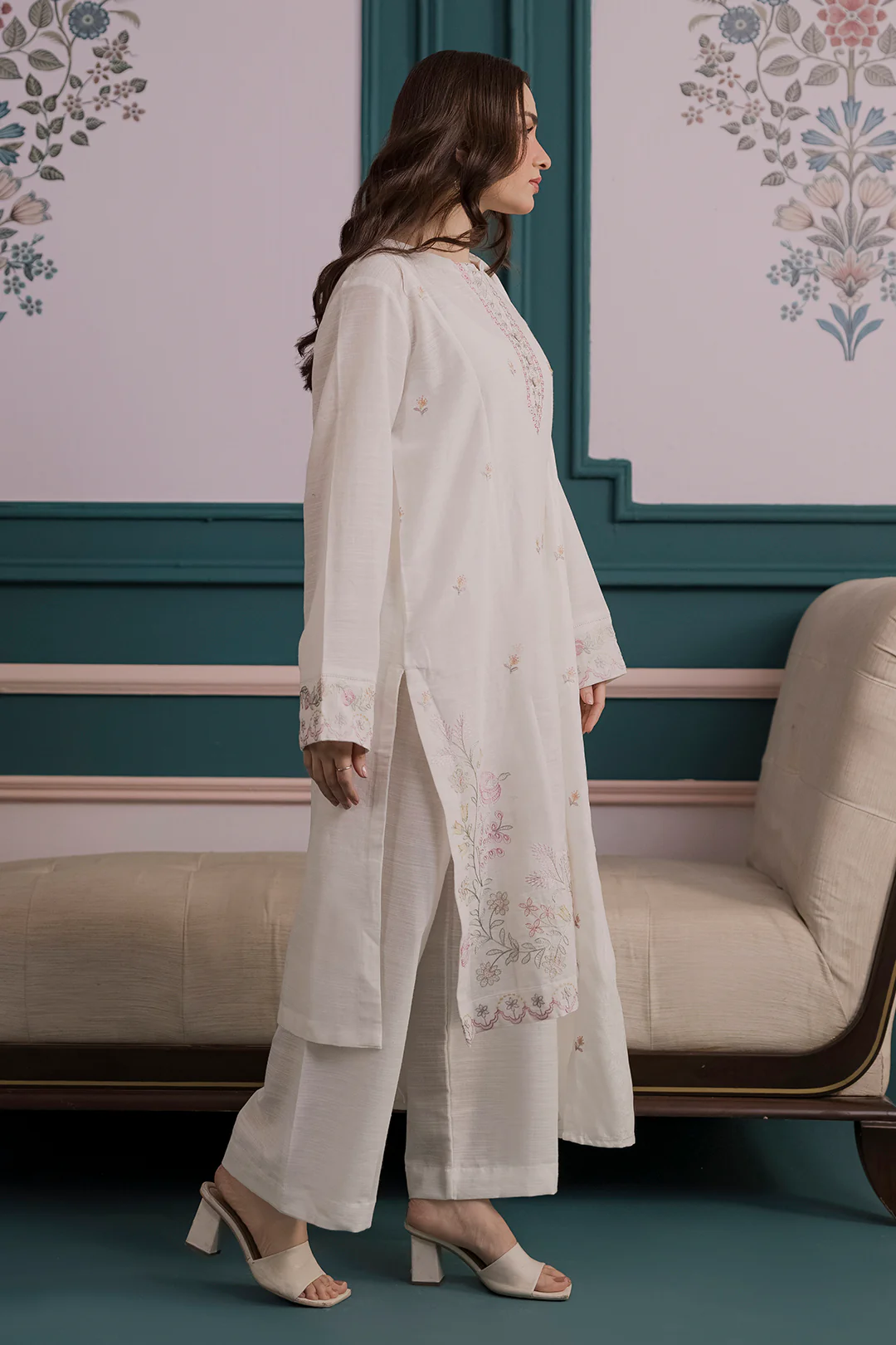 Embroidered Kurta Shawl Trouser - 2555 - Image 8