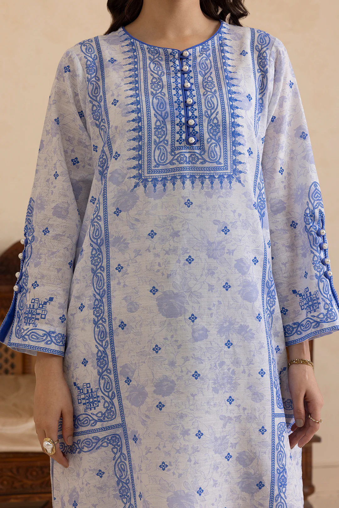 Kurta Shawl Trouser - 2790 - Image 6