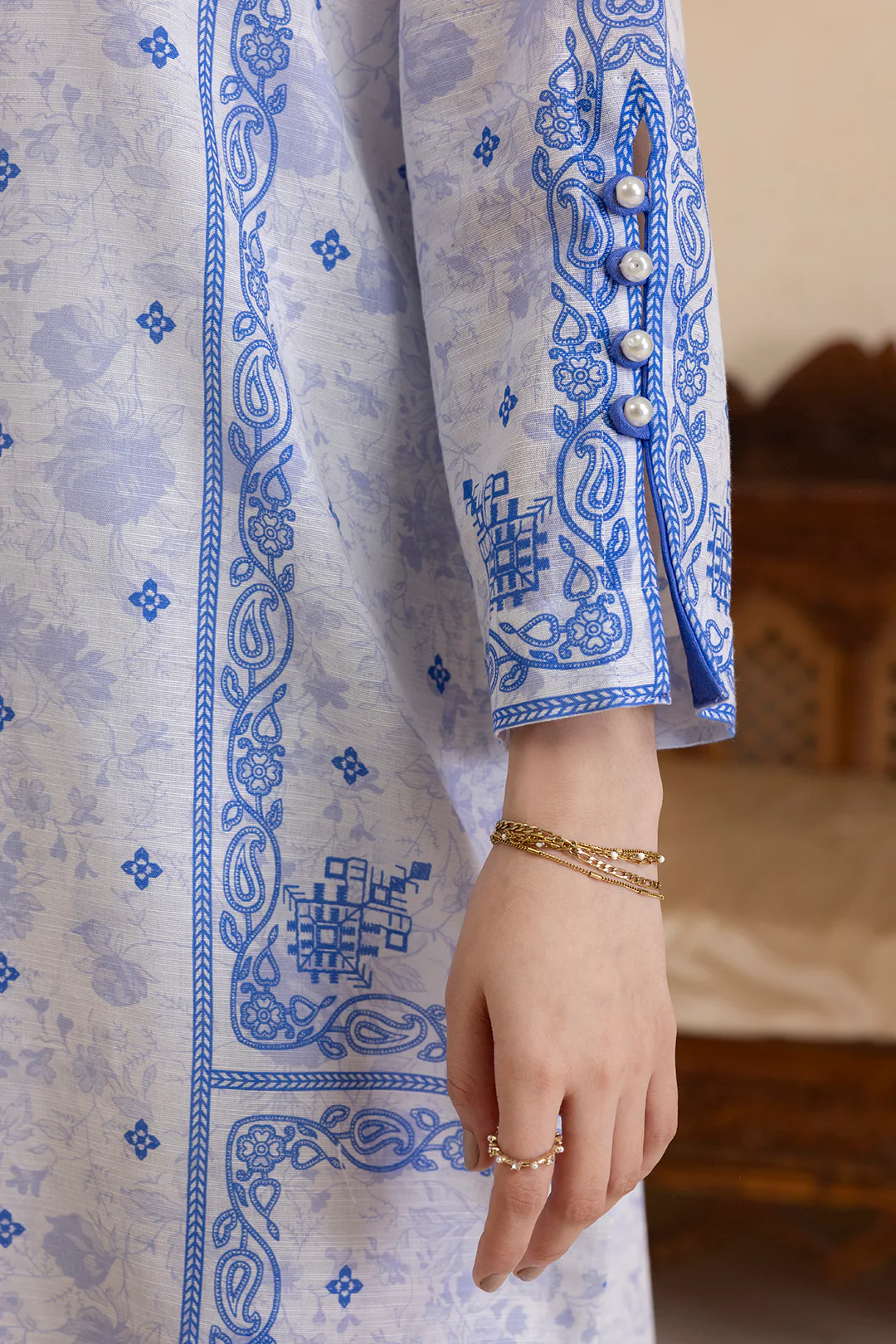 Kurta Shawl Trouser - 2790 - Image 7