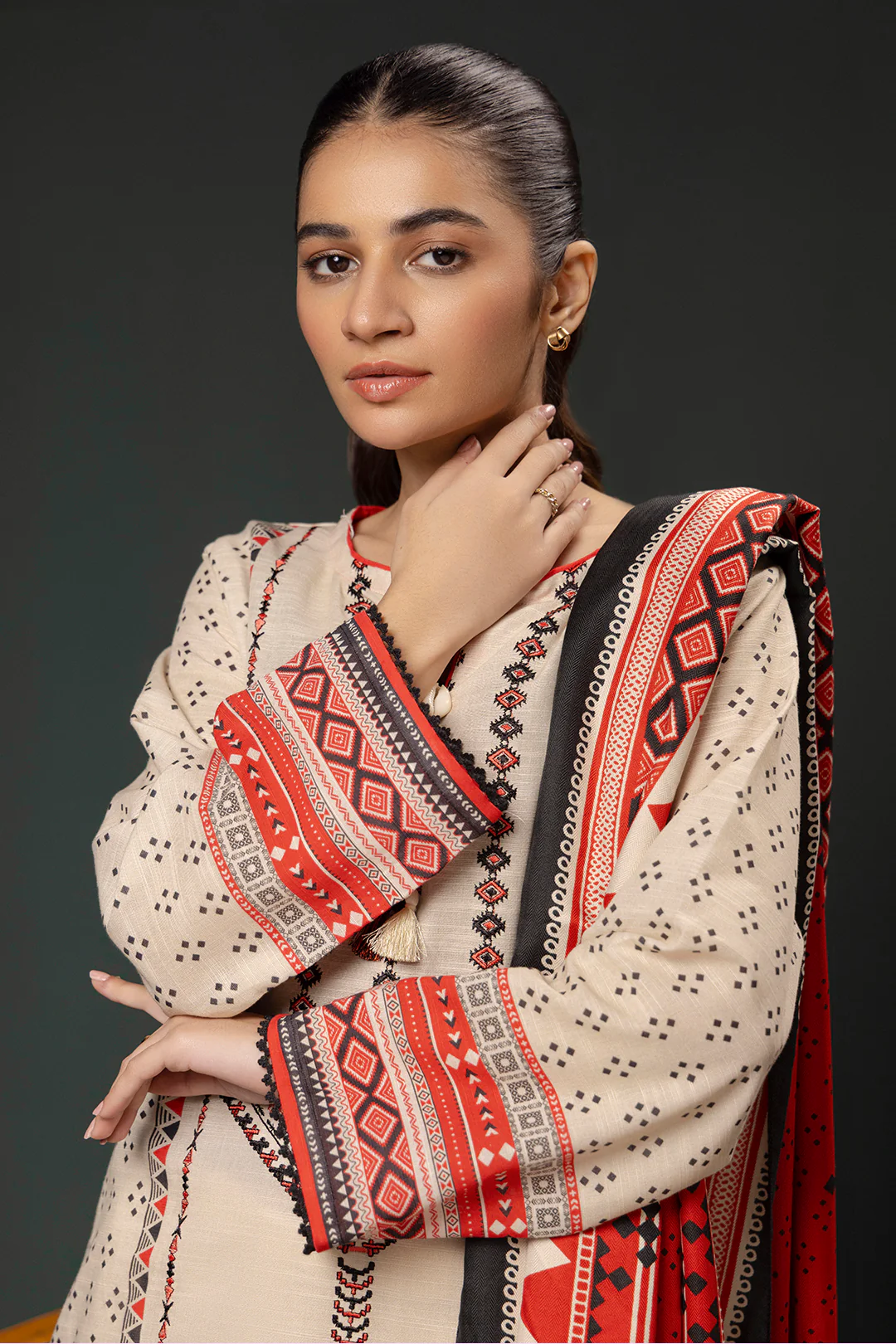 Embroidered Kurta Shawl - 2937