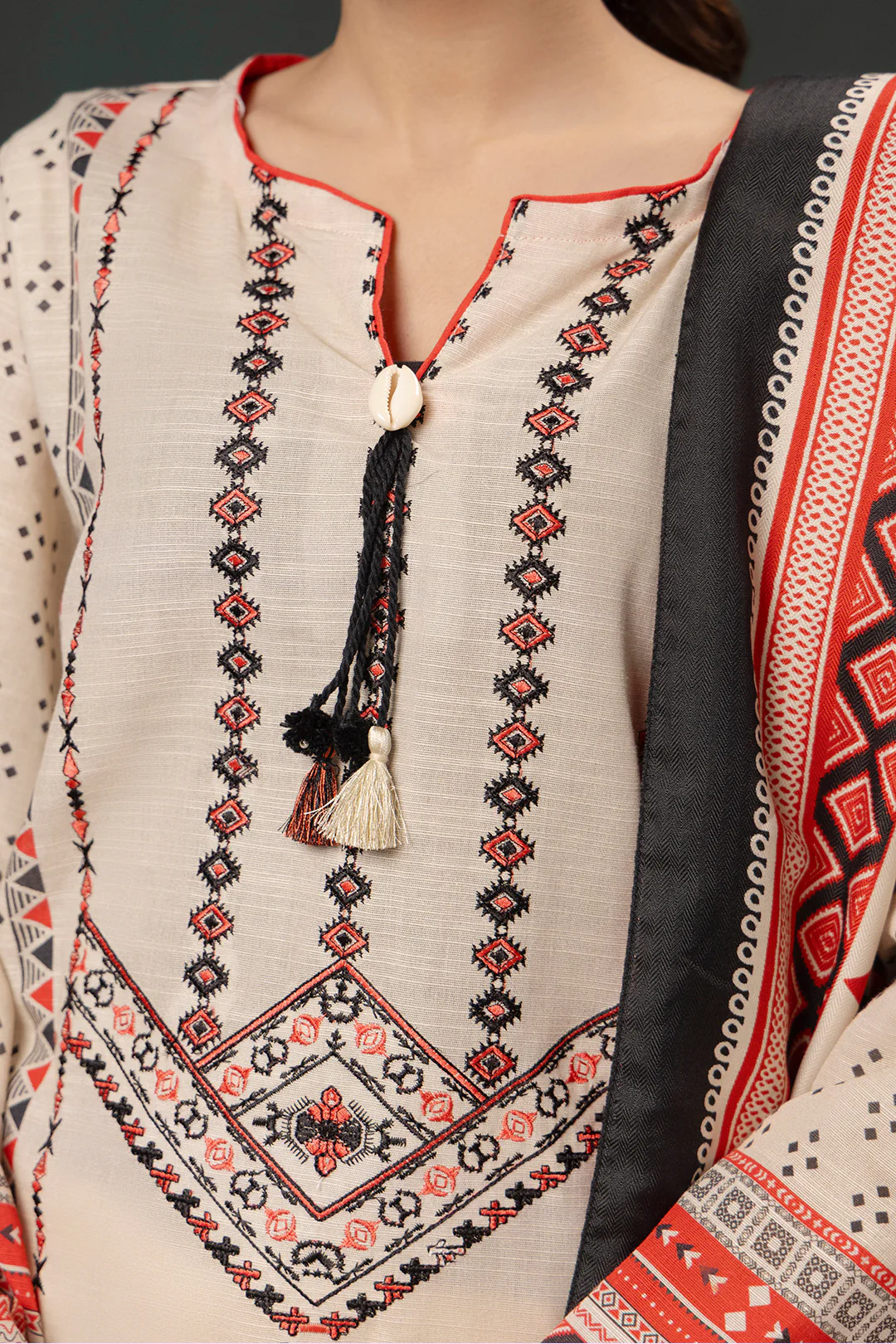 Embroidered Kurta Shawl - 2937 - Image 3