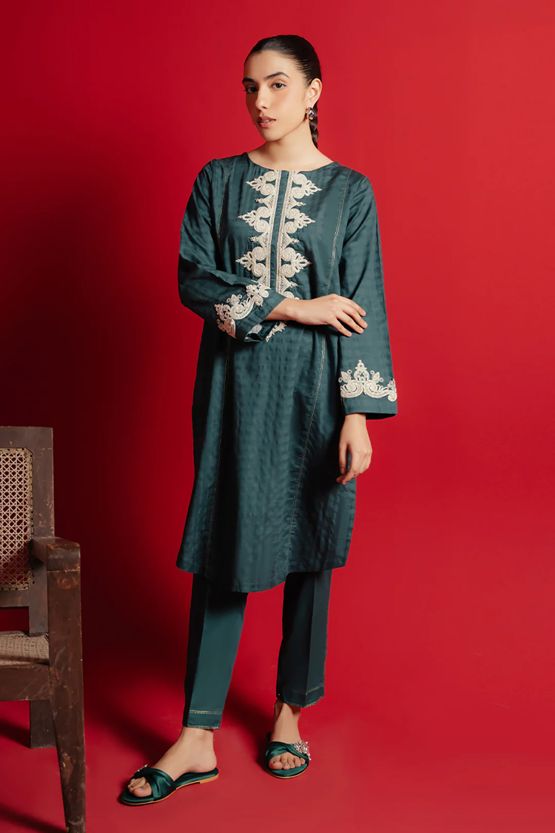 Embroidered Kurta Trouser - 0980 - Image 2