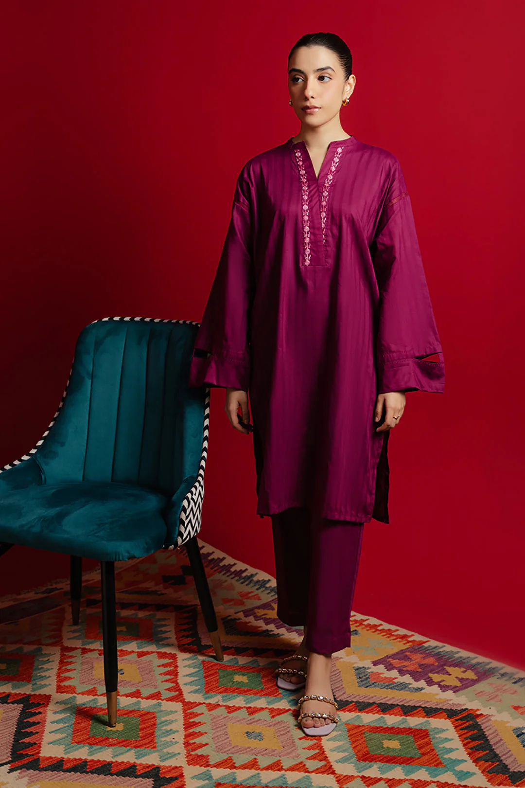 Embroidered Kurta Trouser - 1213 - Image 2