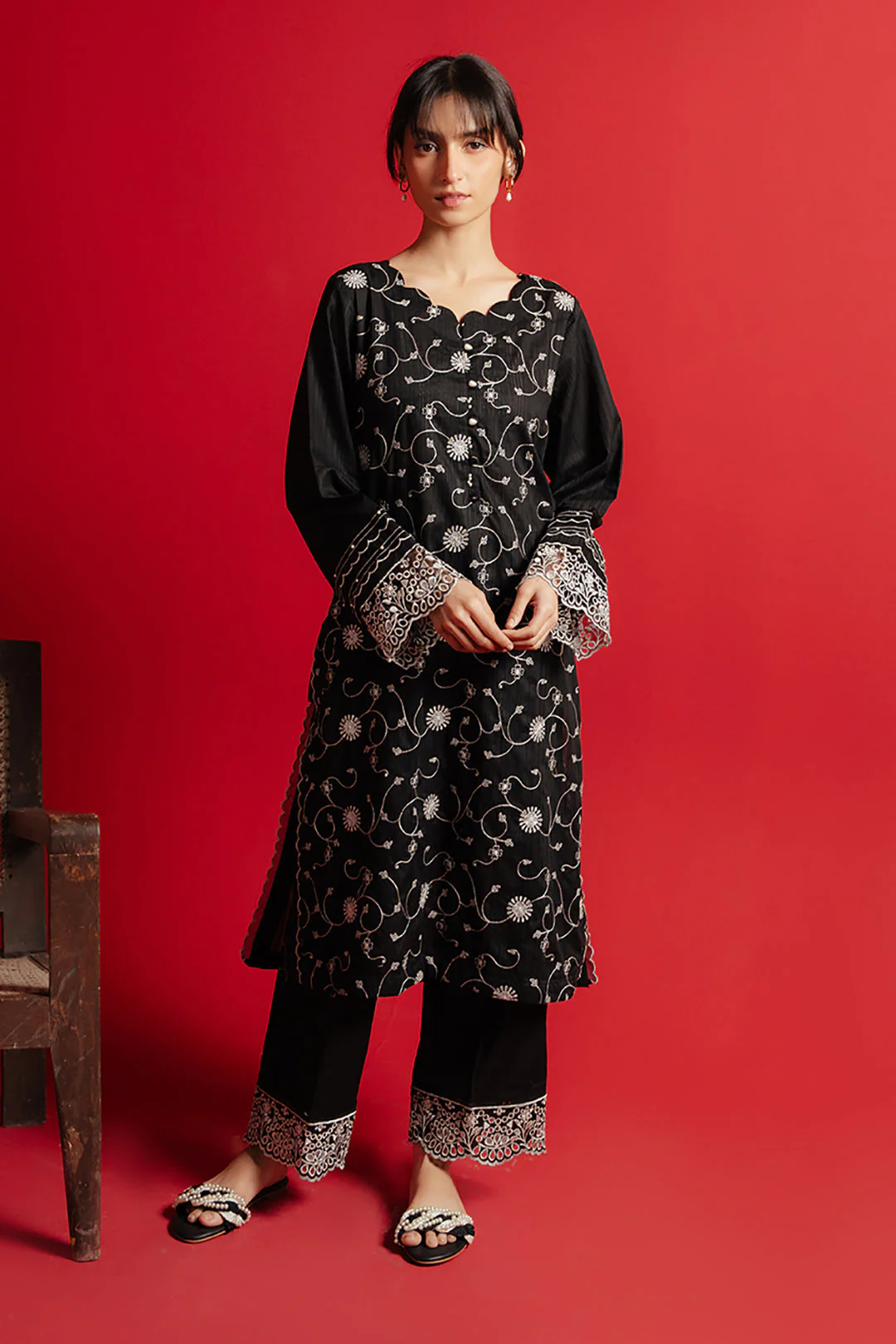 Embroidered Kurta Trouser - 1223 - Image 2
