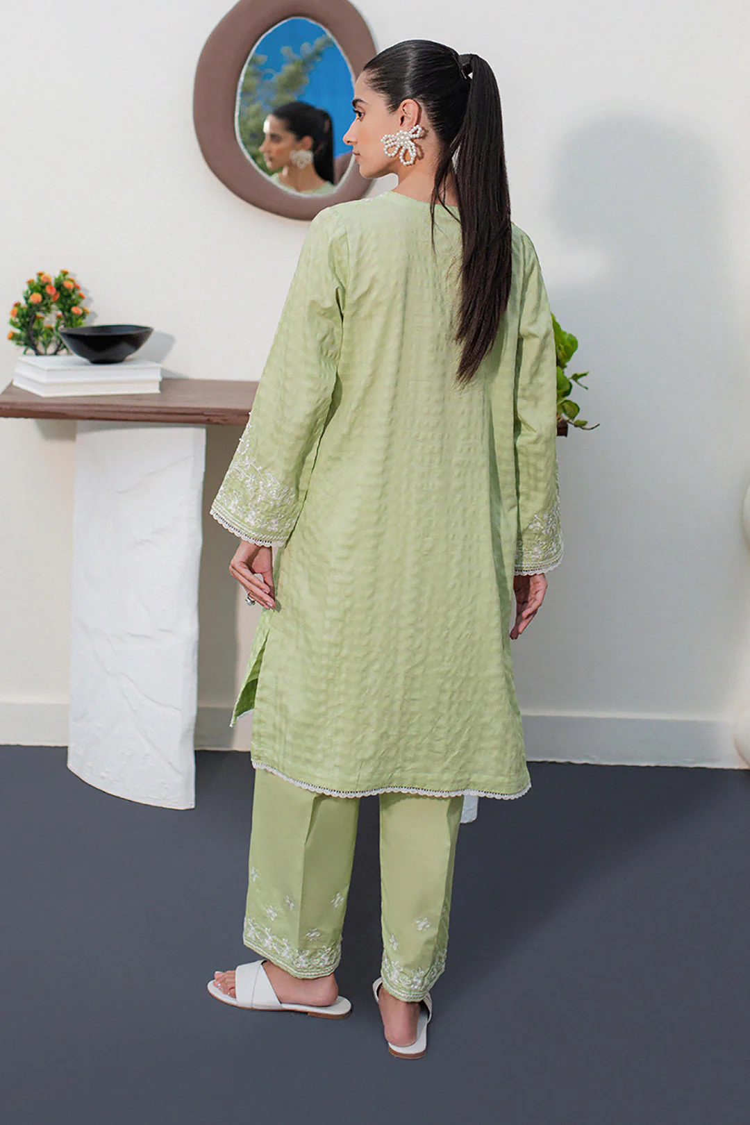 Embroidered Kurta Trouser - 1237 - Image 5