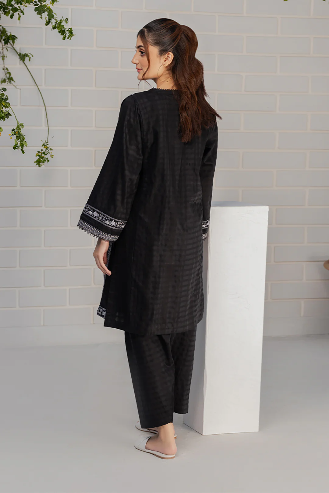 Embroidered Kurta Trouser - 1240 - Image 5