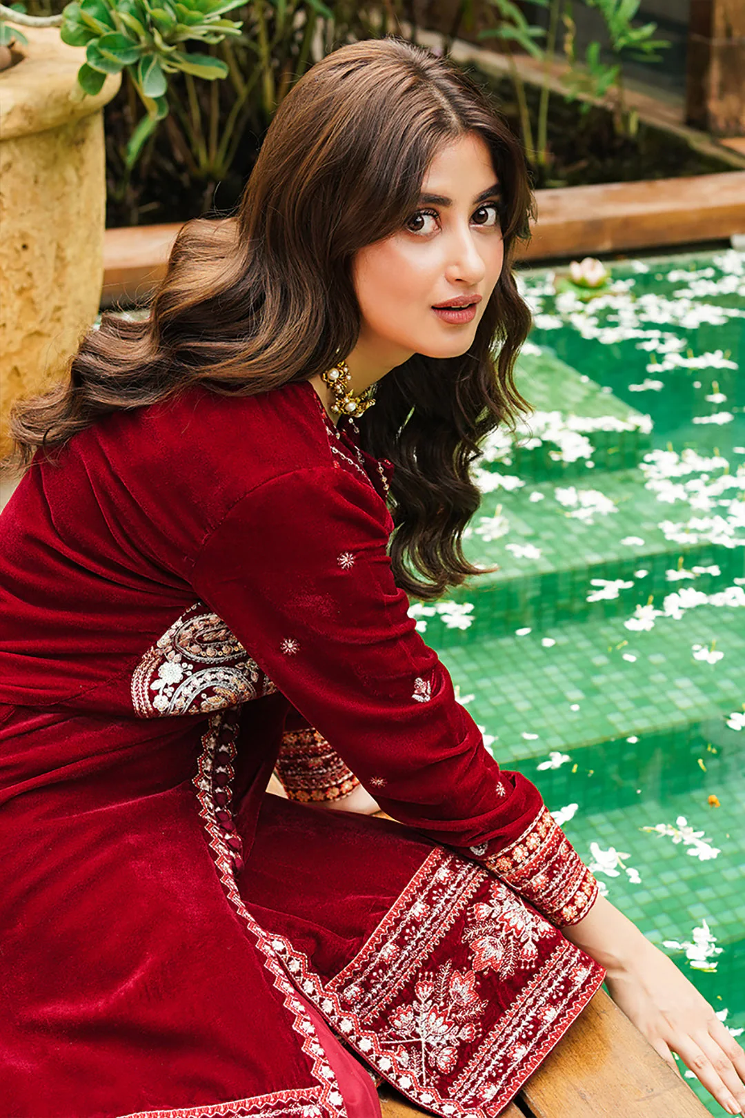 Embroidered Kurta Trouser - 3275 - Image 8