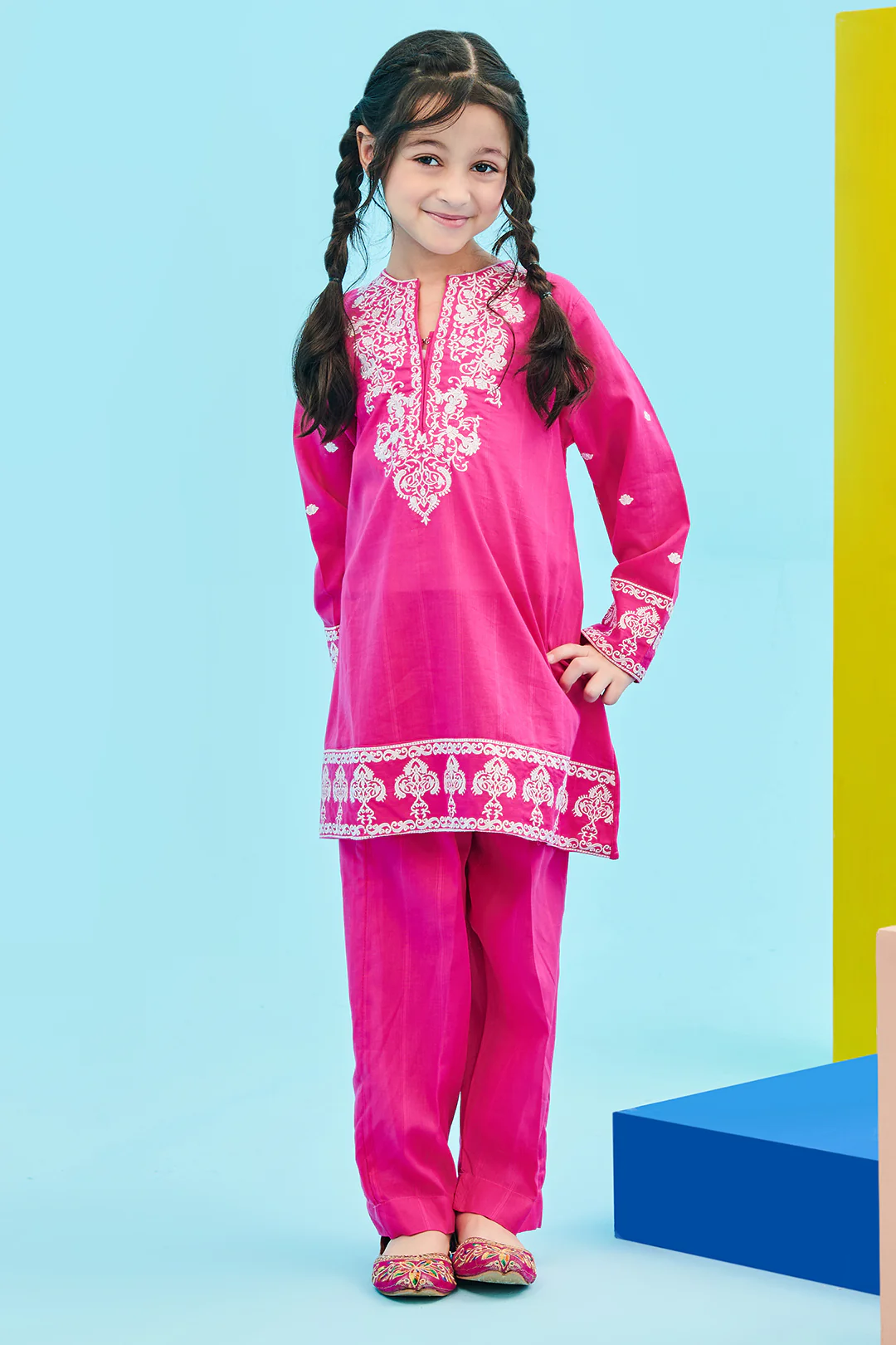 Embroidered Kurta Trouser - 2464