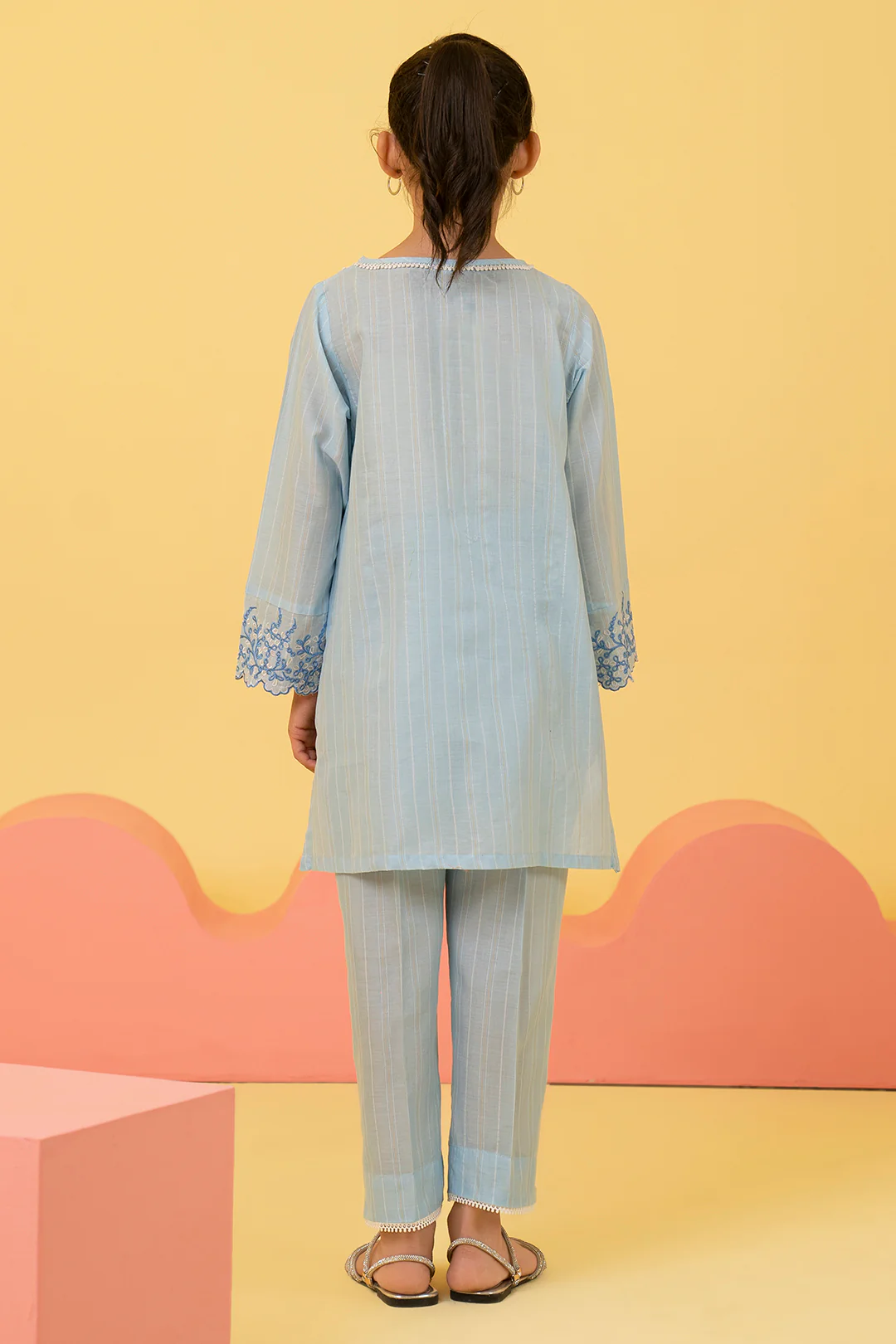 Embroidered Kurta Trouser - 2115 - Image 5