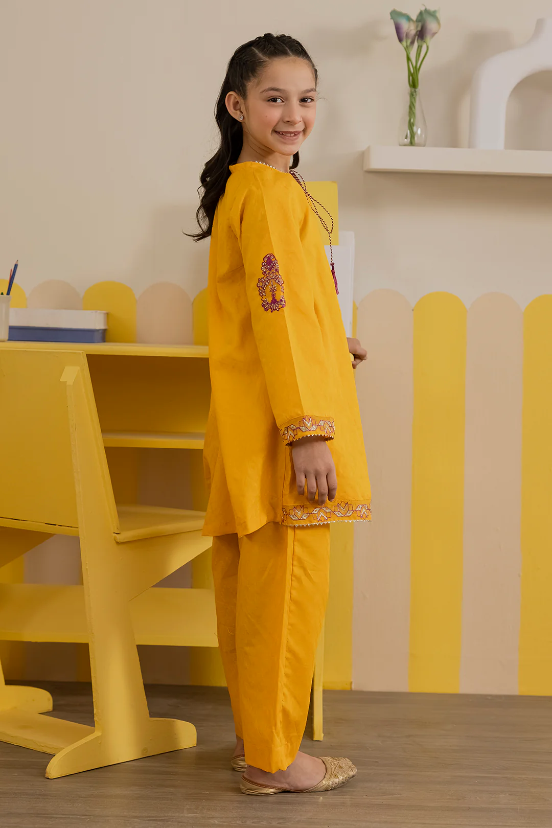 Embroidered Kurta Trouser - 2206 - Image 7