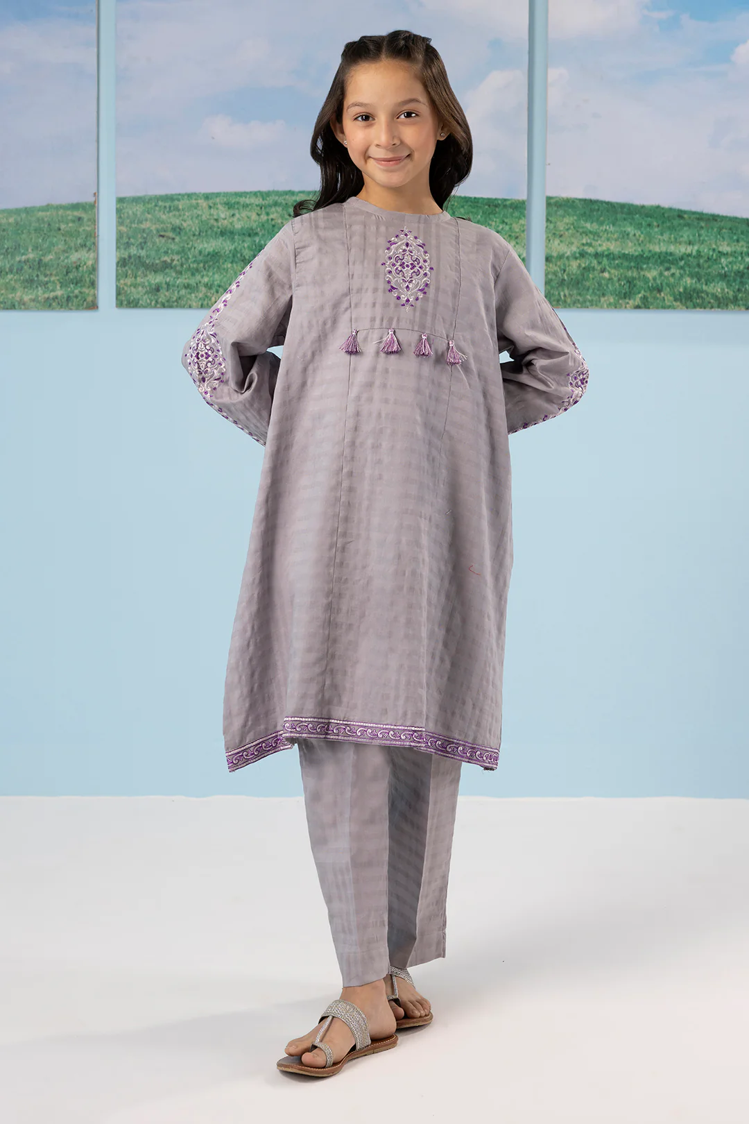 Embroidered Kurta Trouser - 2233 - Image 3