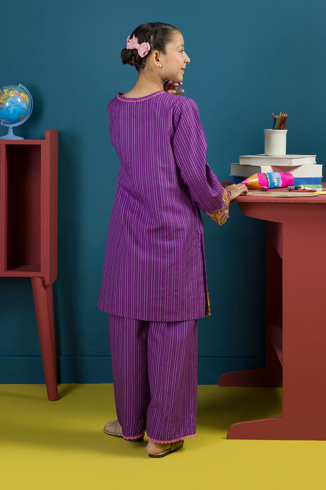 Embroidered Kurta Trouser - 2252 - Image 8
