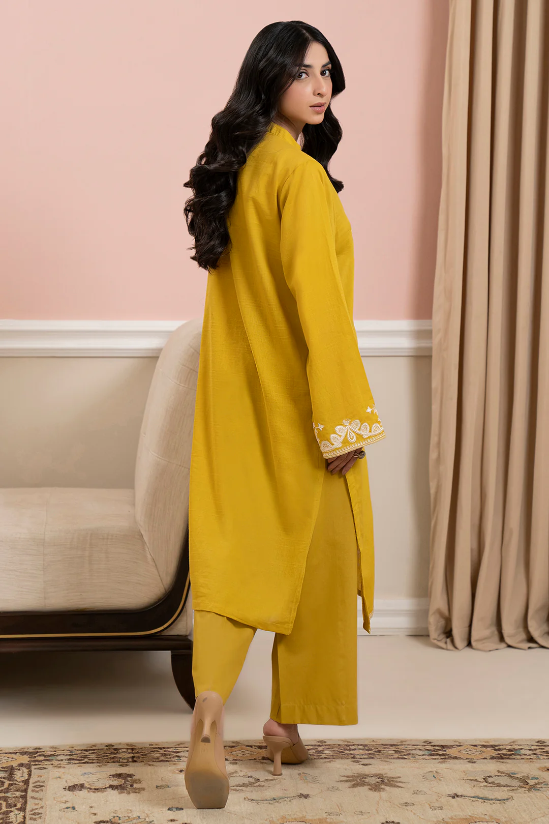 Embroidered Kurta Trouser - 3317 - Image 9